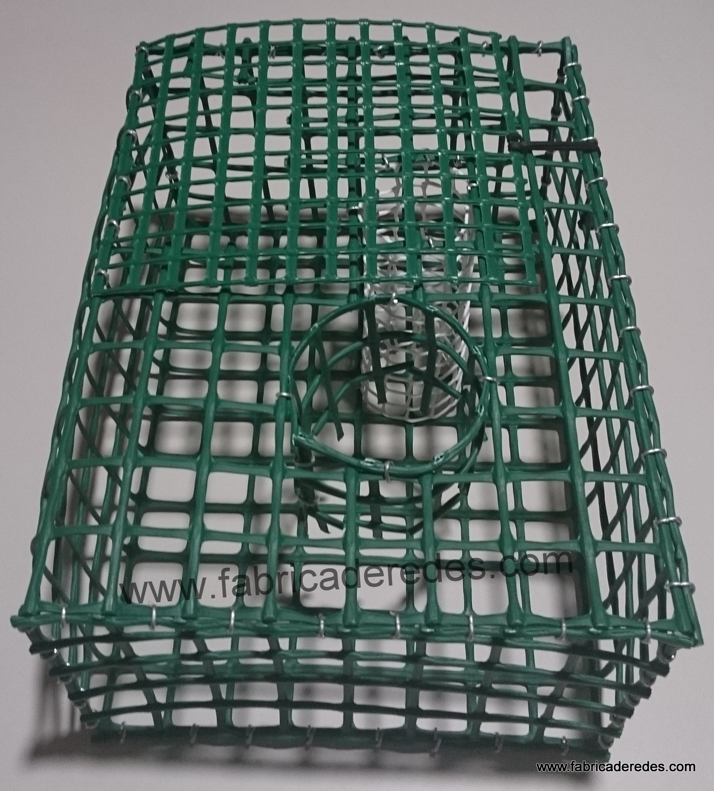 Square mesh trap rectangle