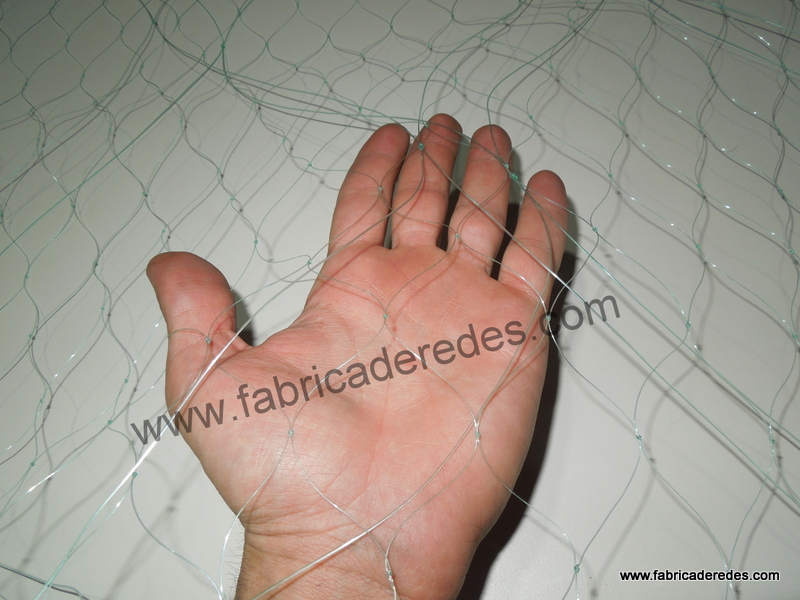 Malla del 4 y medio en trasmallo de 3 paredes